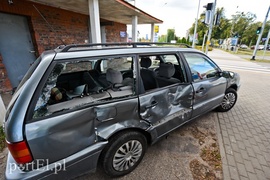 Kolizja volkswagena z tramwajem na al. Grunwaldzkiej