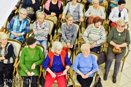 Seniorzy kierują się na zdrowie