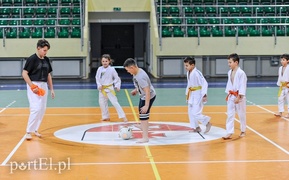 Hala, stół do ping-ponga lub mata, czyli ferie pełne aktywności