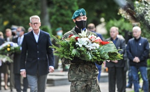 \"Mimo brutalnych represji zachowali polskość\"