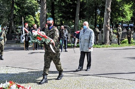 \"Mimo brutalnych represji zachowali polskość\"