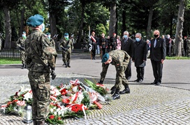 \"Mimo brutalnych represji zachowali polskość\"