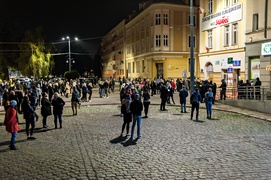 #Piekłokobiet. Policjanci utrudniali protestowanie