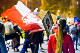 Grupa mężczyzn próbowała zakłócić protesty elblążan